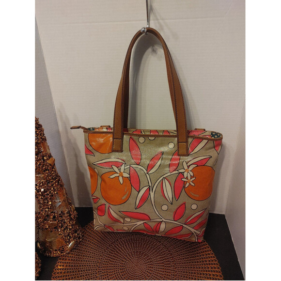 Fossil Tote - Picture 5 of 8